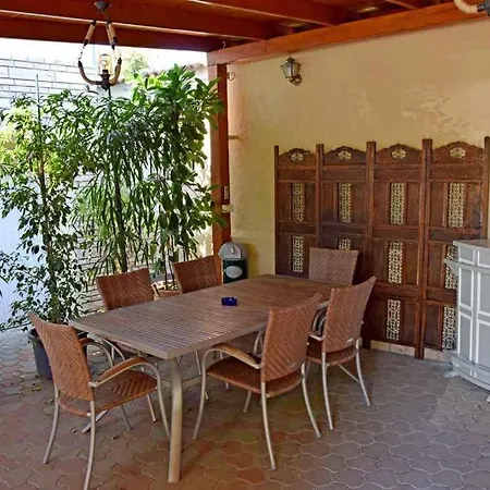 In - Balaton 50113 Апартаменты *